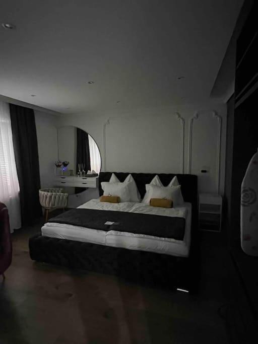 Traum Wohnung Mit Kingsize-Bett Graz Luaran gambar