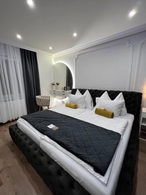 Traum Wohnung Mit Kingsize-Bett Graz Luaran gambar