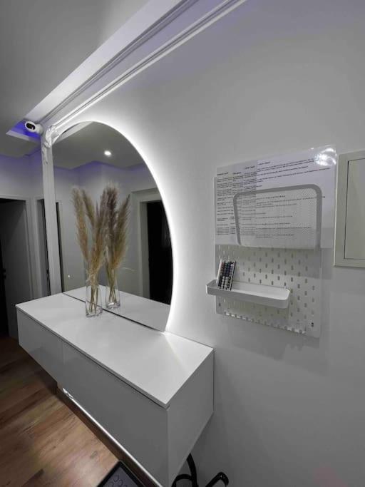 Traum Wohnung Mit Kingsize-Bett Graz Luaran gambar