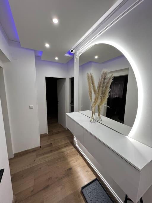 Traum Wohnung Mit Kingsize-Bett Graz Luaran gambar